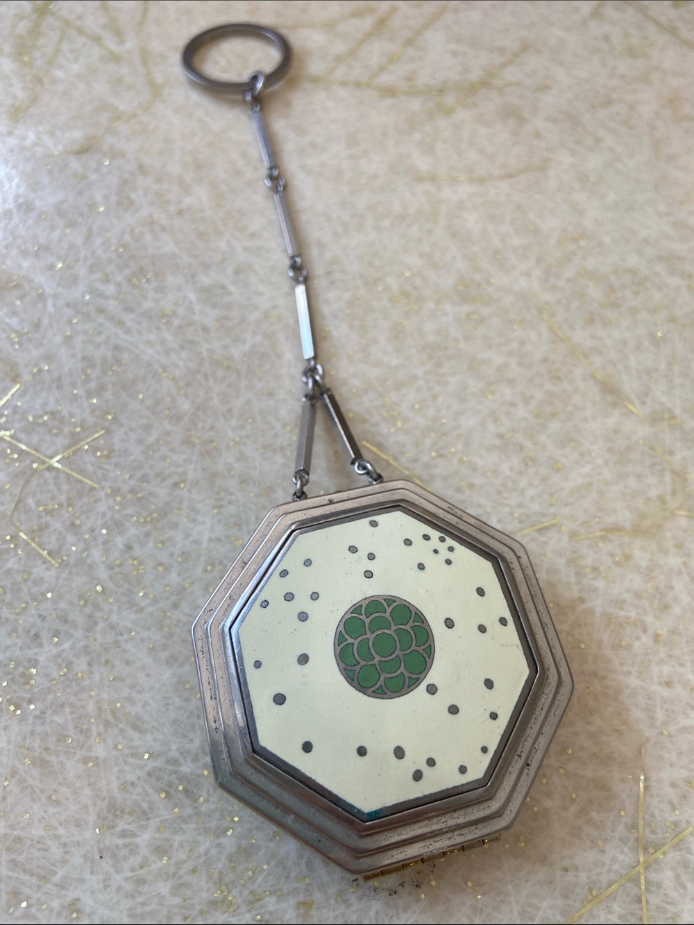 Richard Hudnut le Debut Octagon Silver Tone Compact with Green Cloisonne Accent